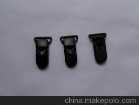 東莞市鑫通塑膠模具廠 專業生產箱包配件及模具，提供膠織帶、夾子、壓扣等系列產品